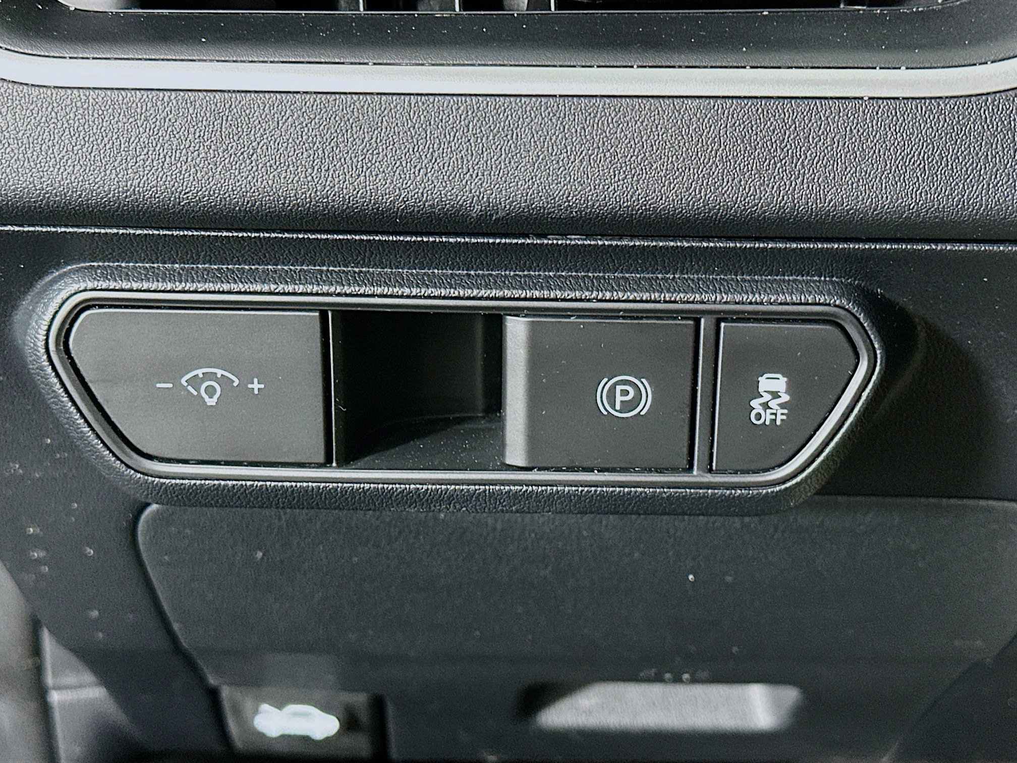 Used 2025 Kia K4 LXS image 17