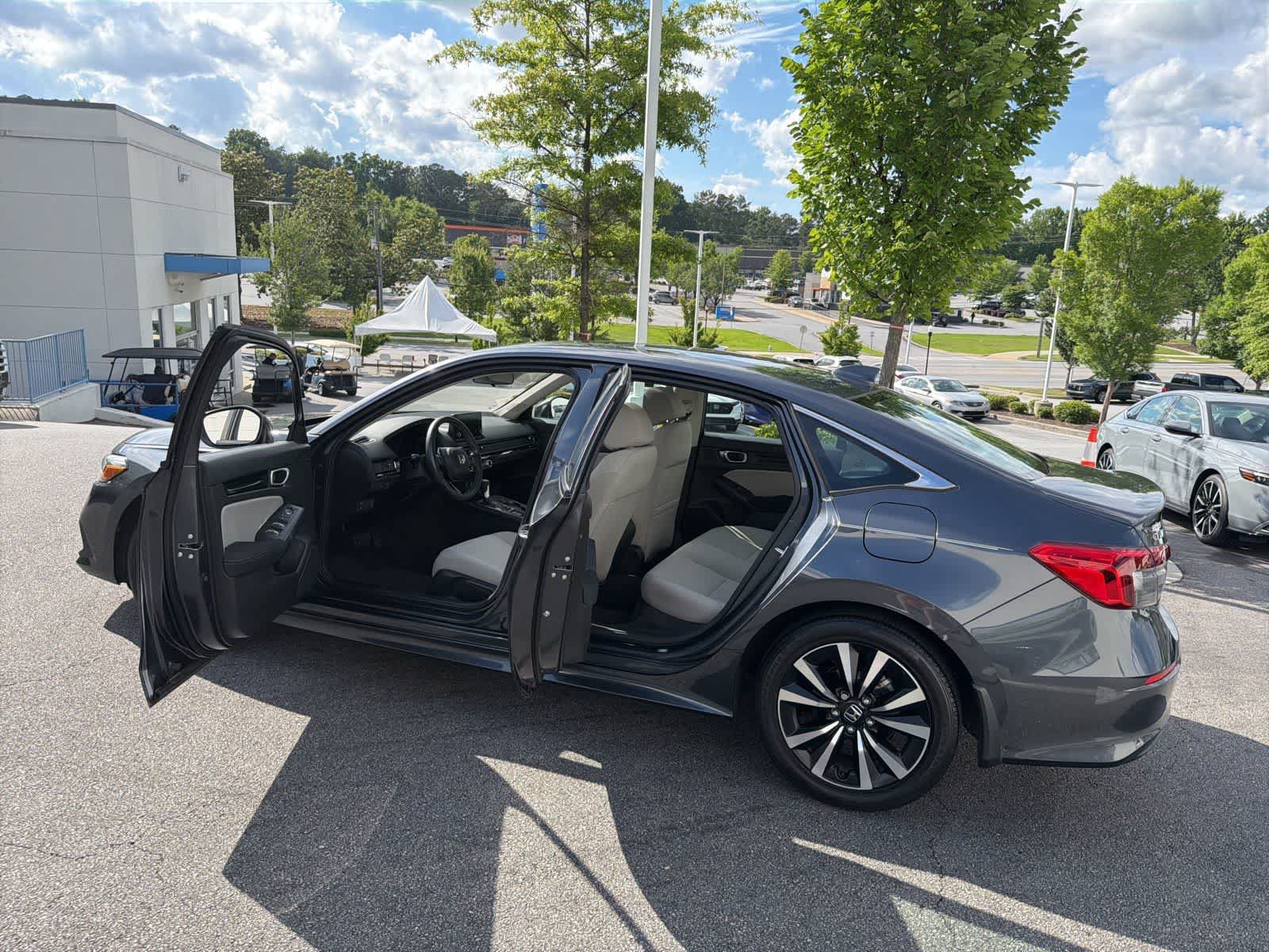 Used 2023 Honda Civic EX image 19