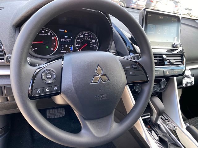 New 2026 Mitsubishi Eclipse Cross LE image 12