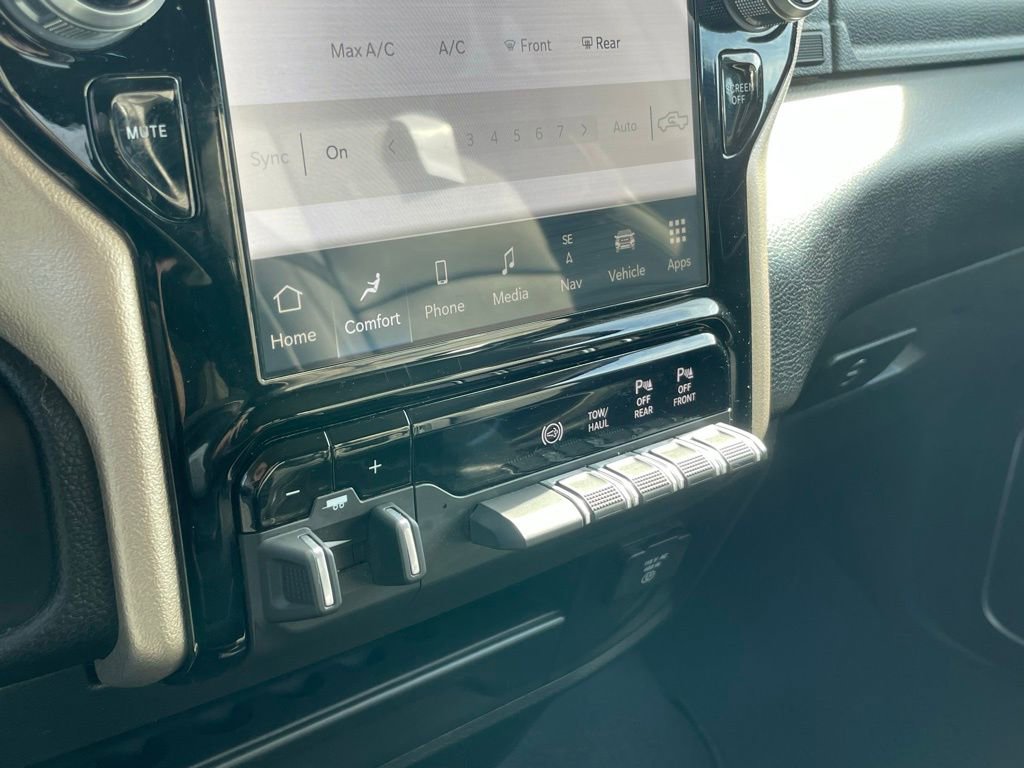 Used 2024 RAM 2500 Laramie image 18