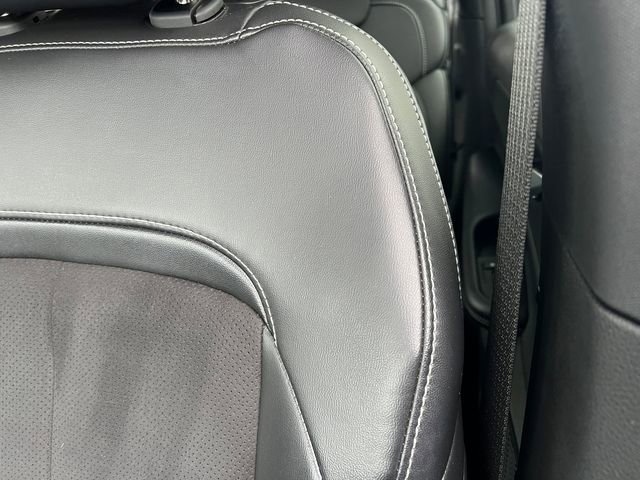 Certified 2023 Jeep Grand Cherokee L Laredo AWD/4WD image 14