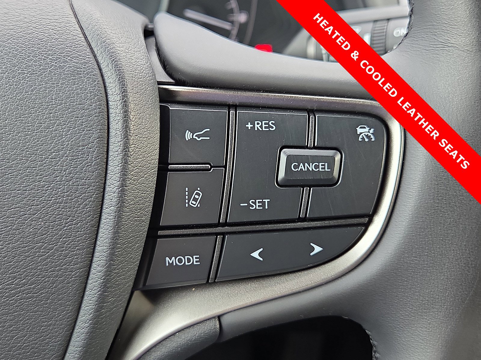 Used 2024 Lexus UX 250h F Sport image 22