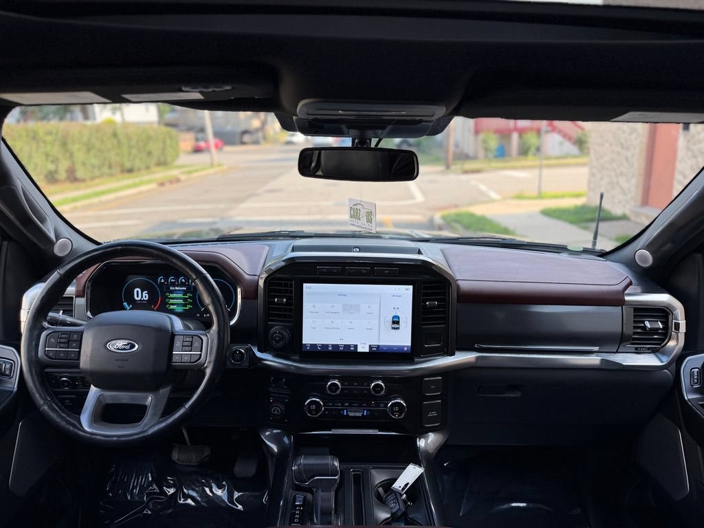 Used 2021 Ford F150 Lariat w/ Equipment Group 502A High AWD/4WD image 26