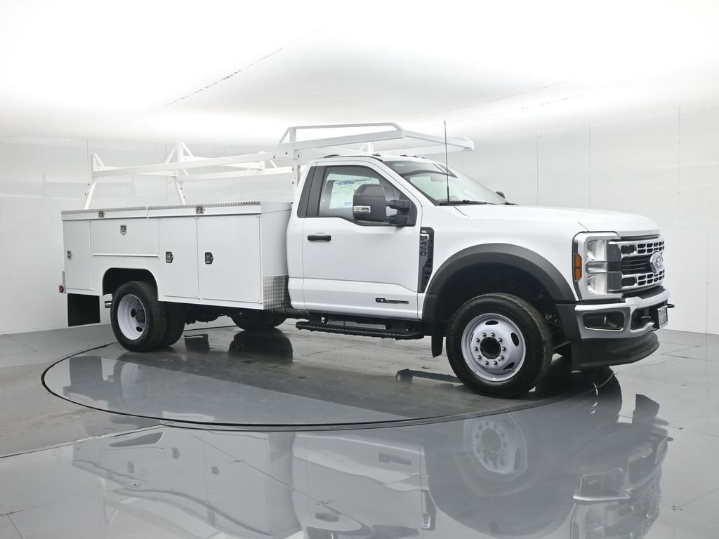 New 2025 Ford F450 XL w/ XL Chrome Package RWD image 30