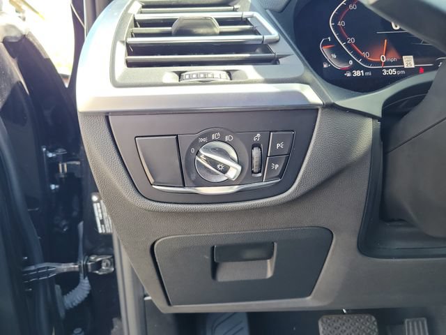Used 2024 BMW X3 sDrive30i RWD image 23