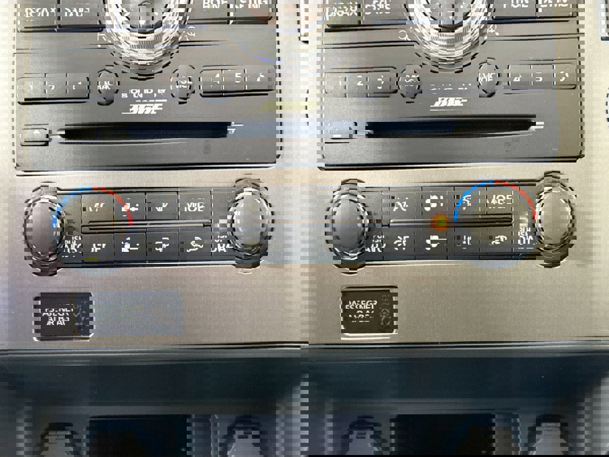 Used 2014 Nissan Armada Platinum image 17