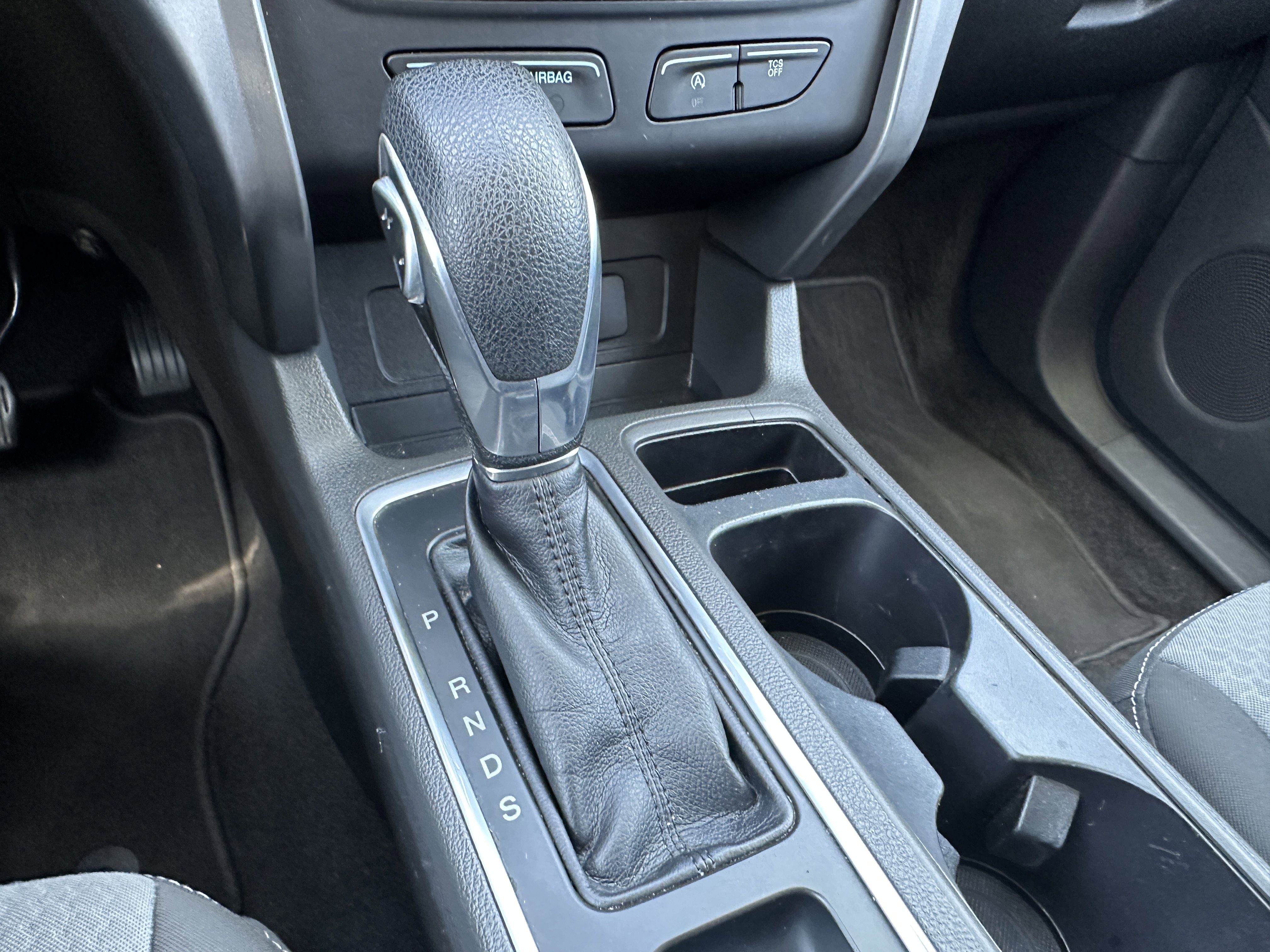 Used 2018 Ford Escape SE FWD image 31