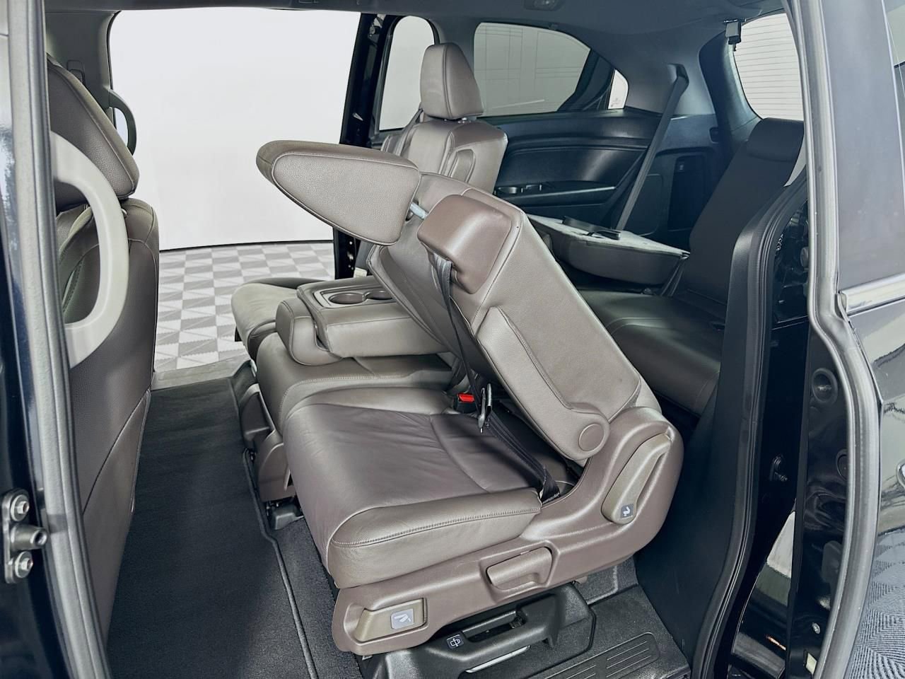 Used 2018 Honda Odyssey EX-L image 36