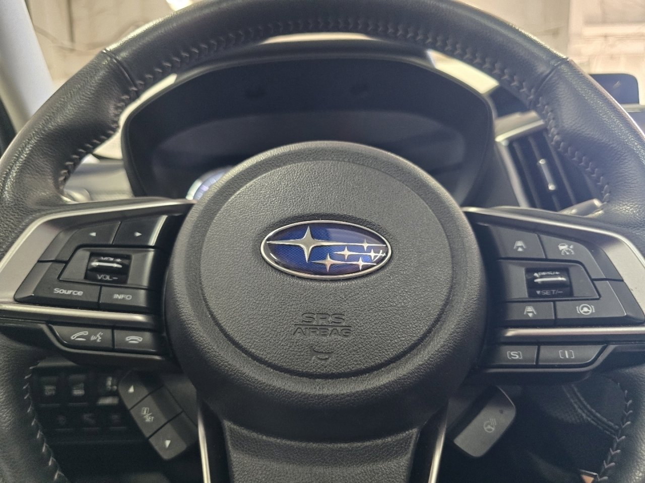 Used 2023 Subaru Forester Touring AWD/4WD image 27