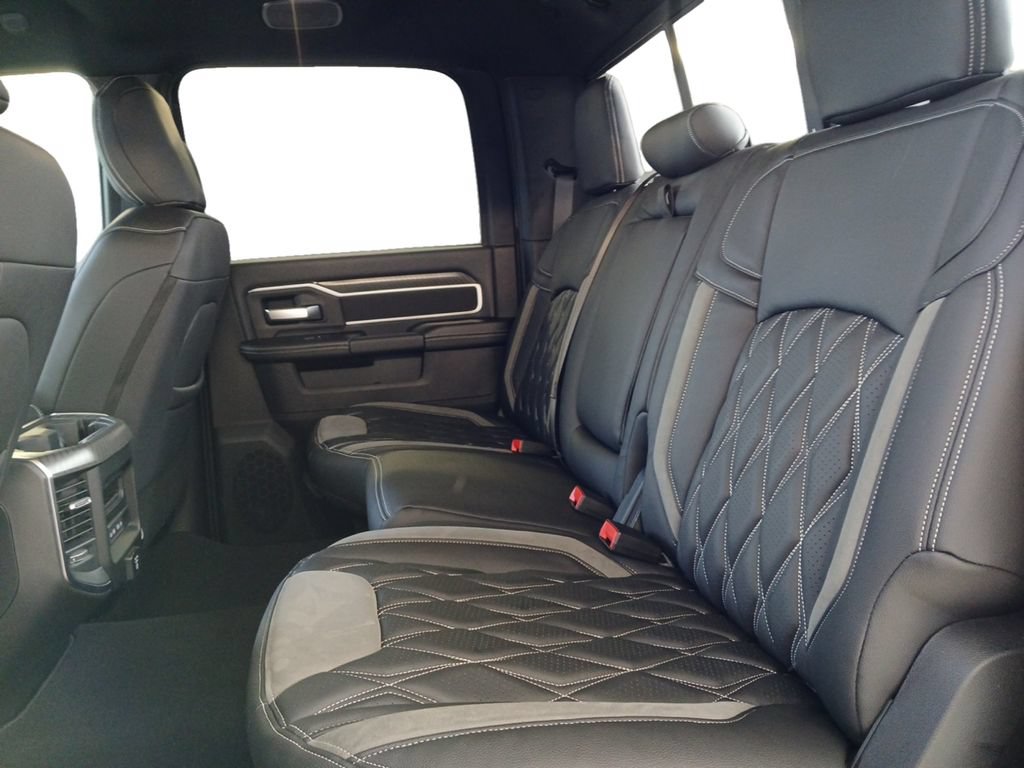 New 2026 RAM 2500 Big Horn AWD/4WD image 22