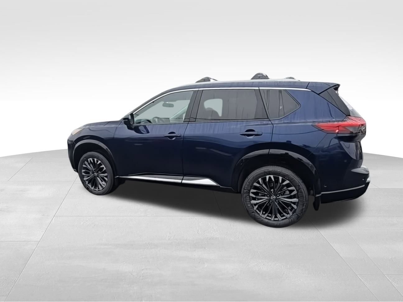 New 2026 Nissan Rogue Platinum image 5