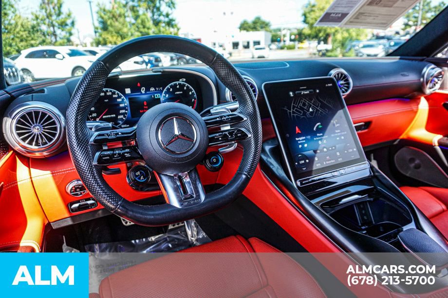 Used 2022 Mercedes-Benz SL 63 AMG 4MATIC image 35