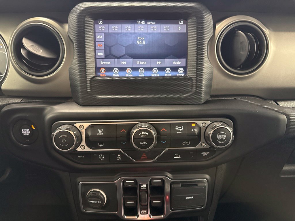 Used 2021 Jeep Gladiator Sport AWD/4WD image 21