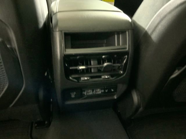 Used 2024 Jeep Grand Cherokee Limited 4xe w/ Luxury Tech Group II image 27