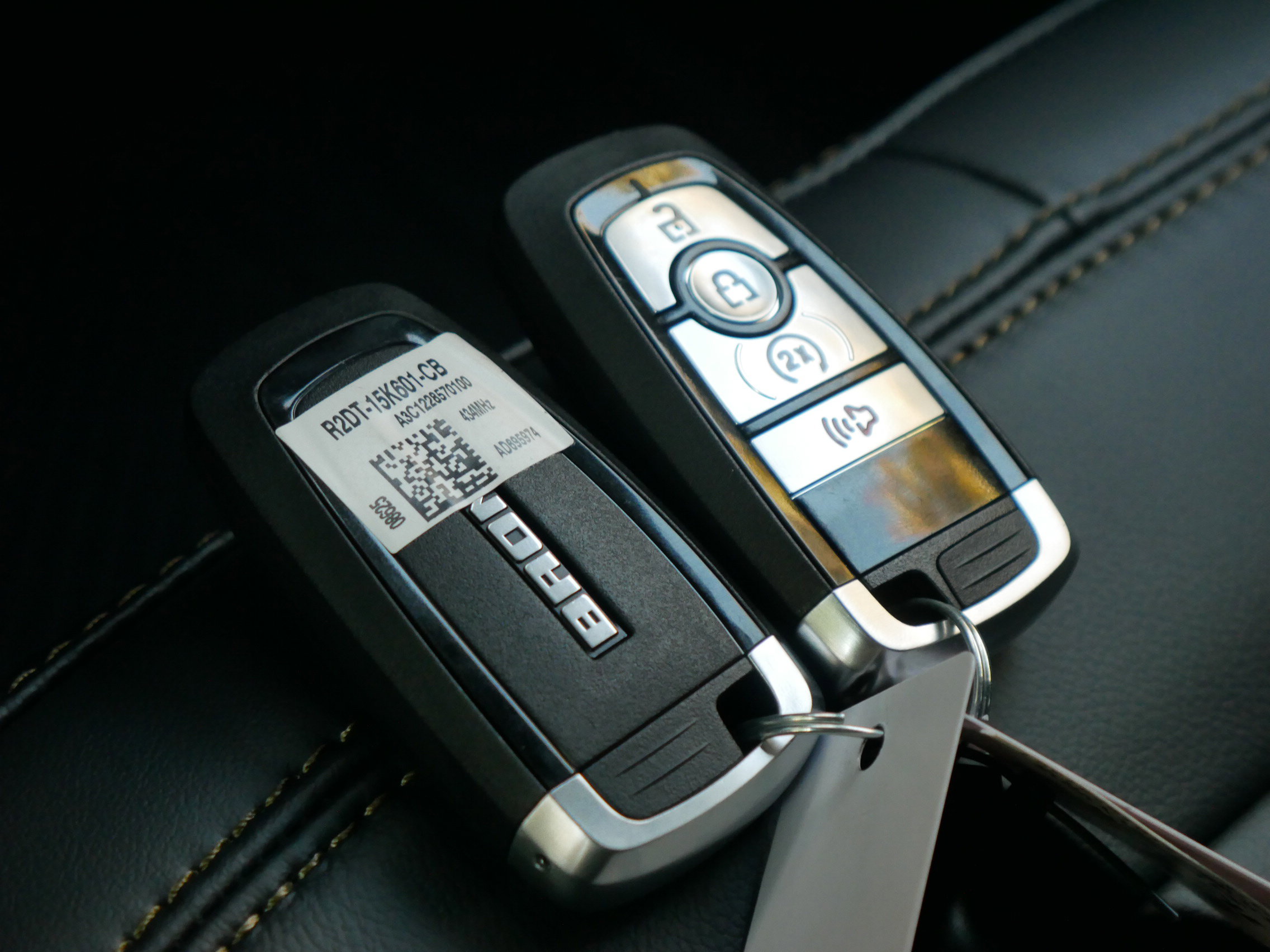 New 2025 Ford Bronco Badlands w/ Matte Film Protection Package image 36