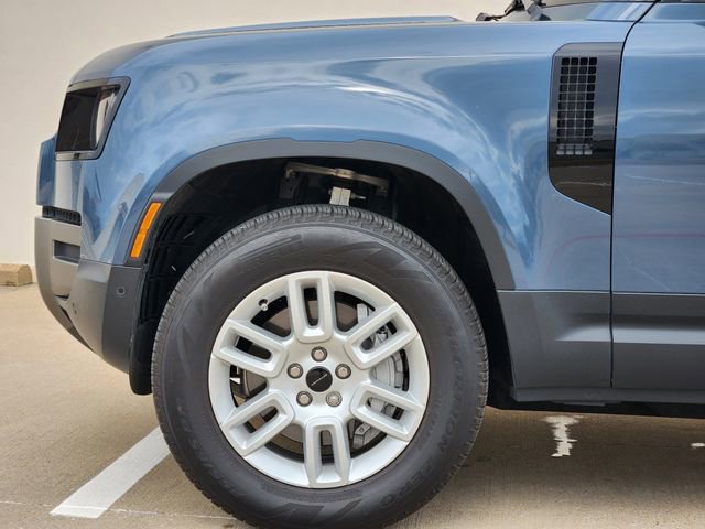 Used 2026 Land Rover Defender 110 S image 9