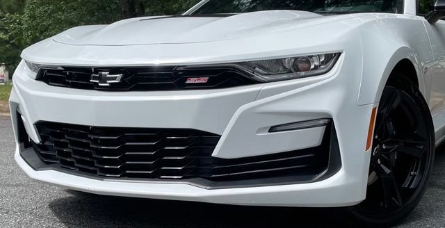 Used 2023 Chevrolet Camaro SS RWD image 3