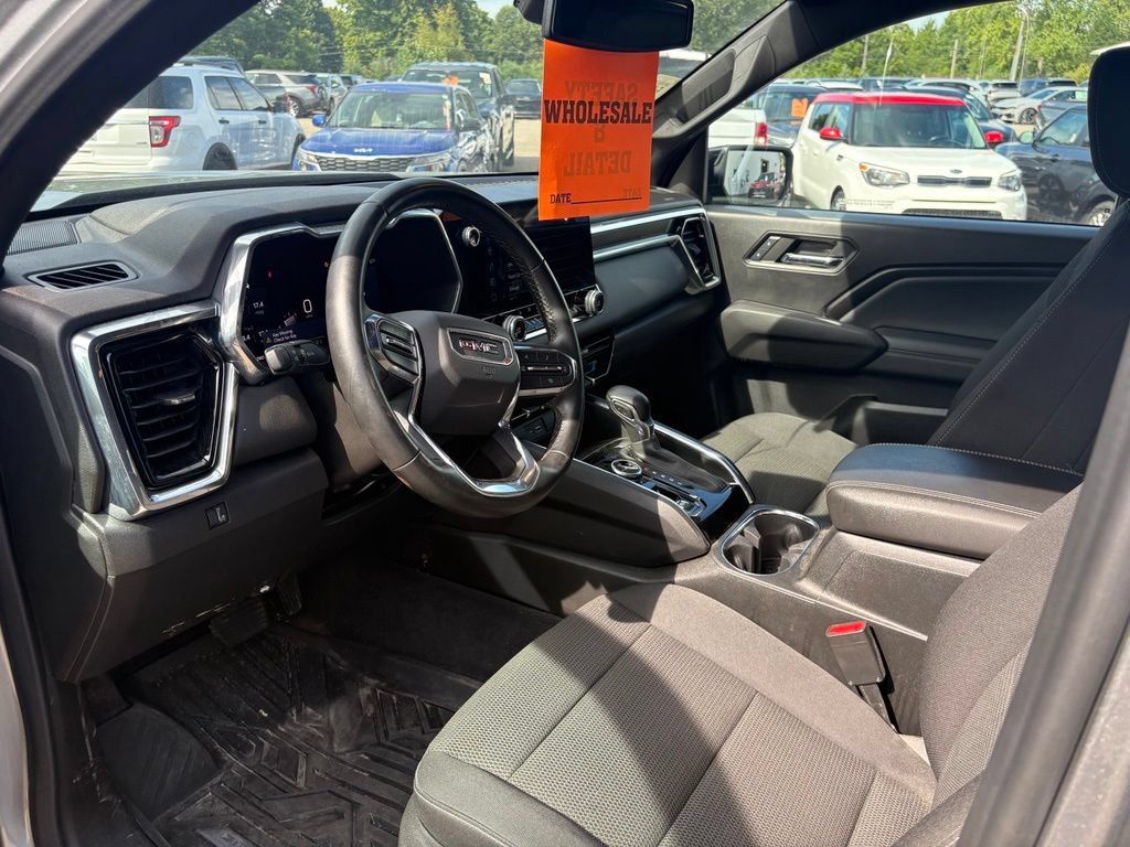 Used 2024 GMC Canyon Elevation w/ Convenience Package AWD/4WD image 7