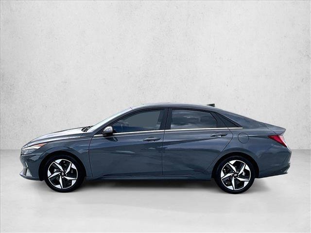 Used 2023 Hyundai Elantra Limited image 6