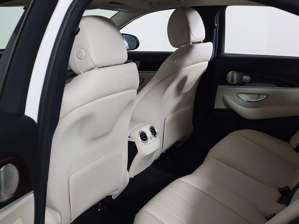 Used 2022 Mercedes-Benz E 350 4MATIC Sedan w/ Driver Assistance Package image 30