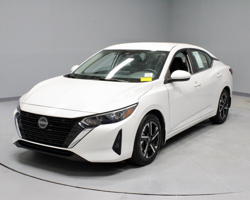 Certified 2025 Nissan Sentra SV FWD image 6