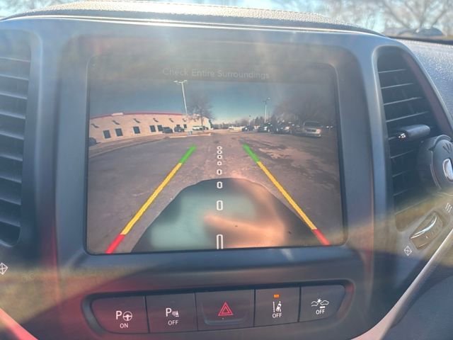 Used 2014 Jeep Cherokee Limited w/ Technology Group image 22