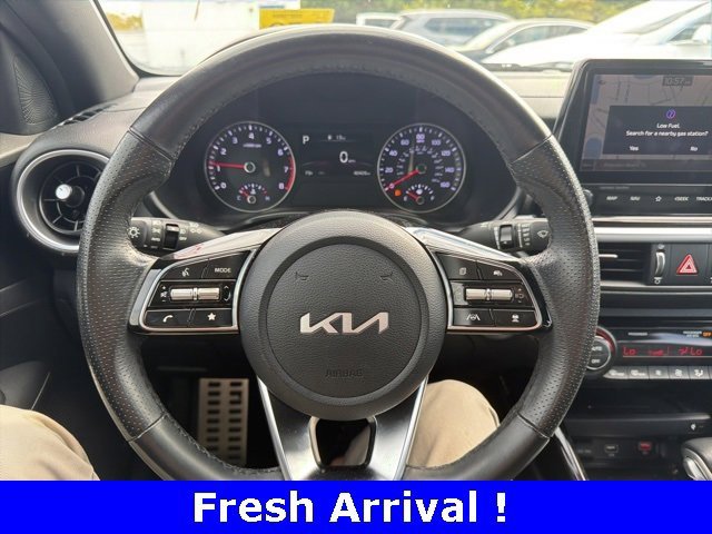 Used 2022 Kia Forte GT-Line w/ GT-Line Premium Package image 5