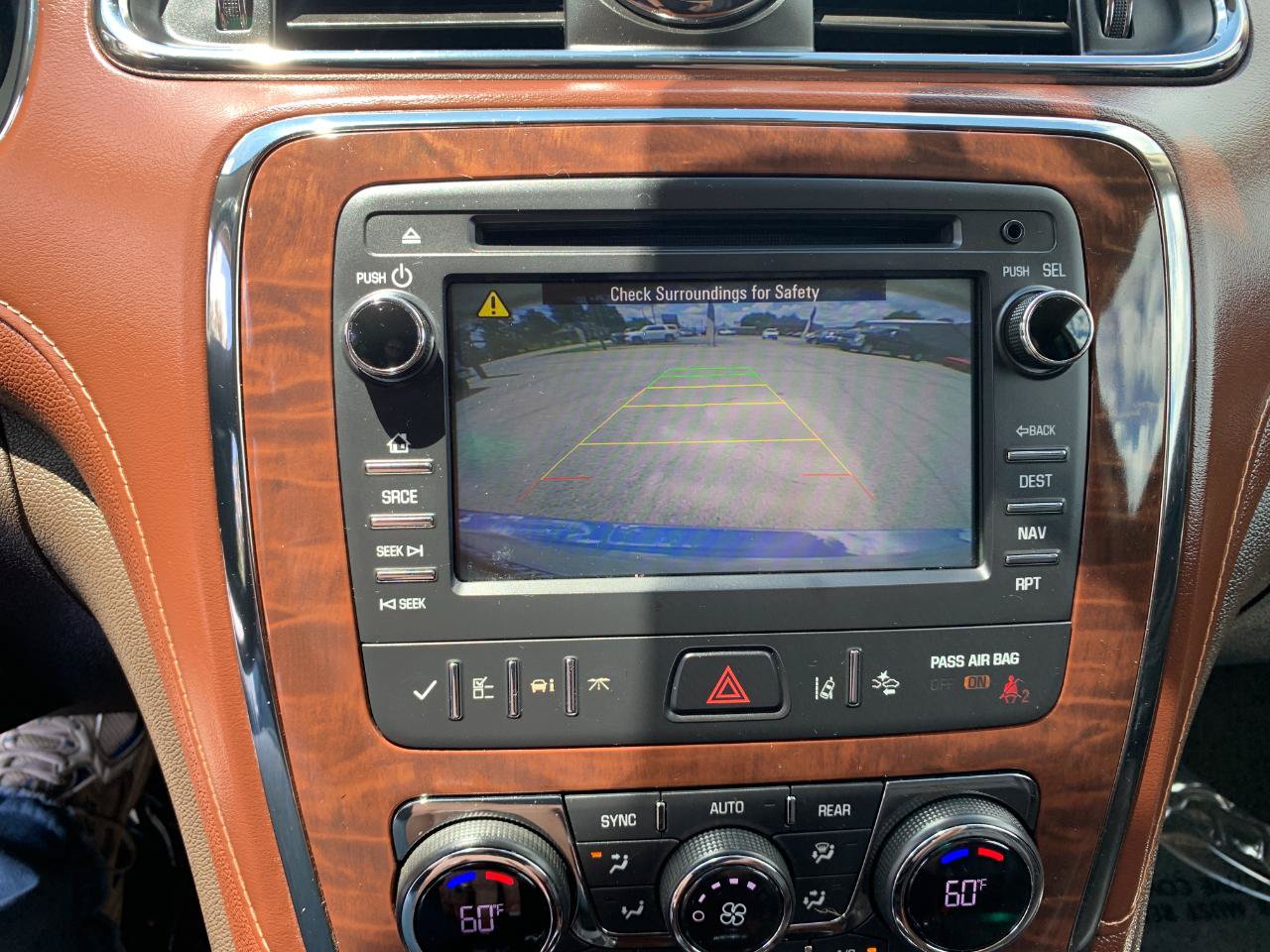 Used 2014 Buick Enclave Premium AWD/4WD image 27