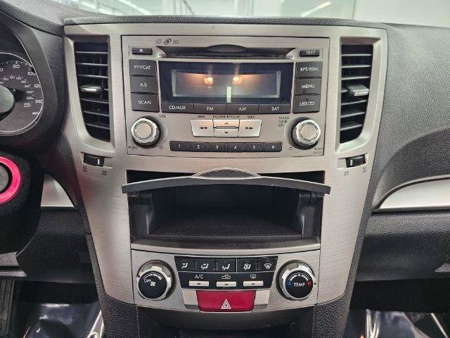 Used 2013 Subaru Outback 2.5i Premium AWD/4WD image 18