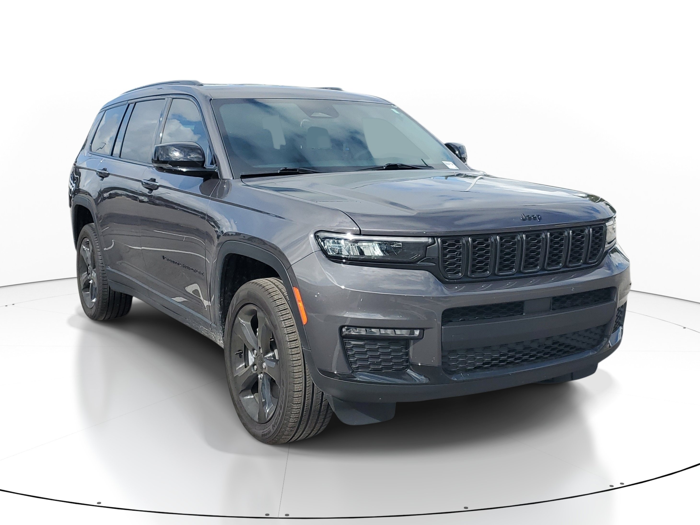 Used 2025 Jeep Grand Cherokee L Limited w/ Black Appearance Package RWD image 2