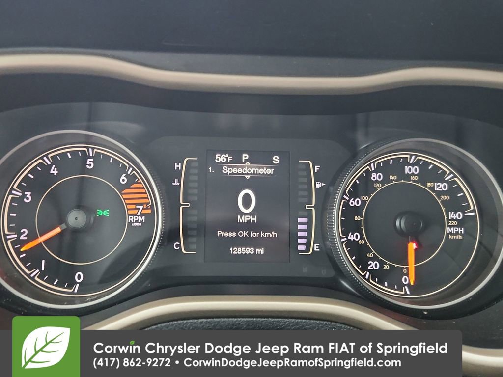 Used 2018 Jeep Cherokee Latitude w/ Cold Weather Group image 23
