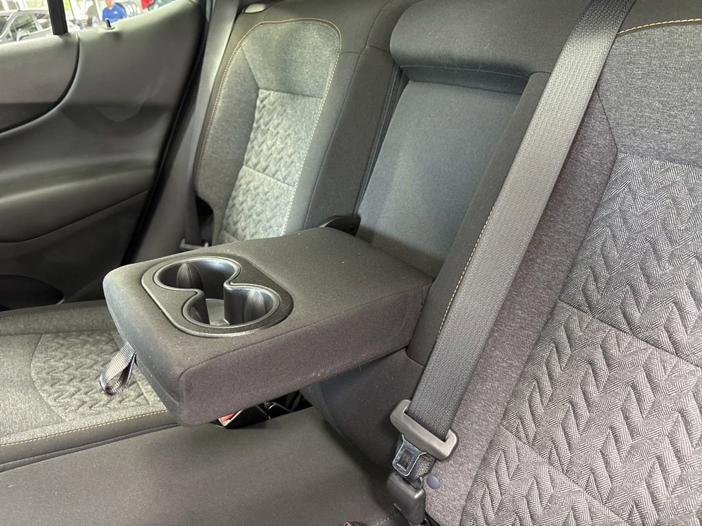 Used 2023 Chevrolet Equinox LT AWD/4WD image 34