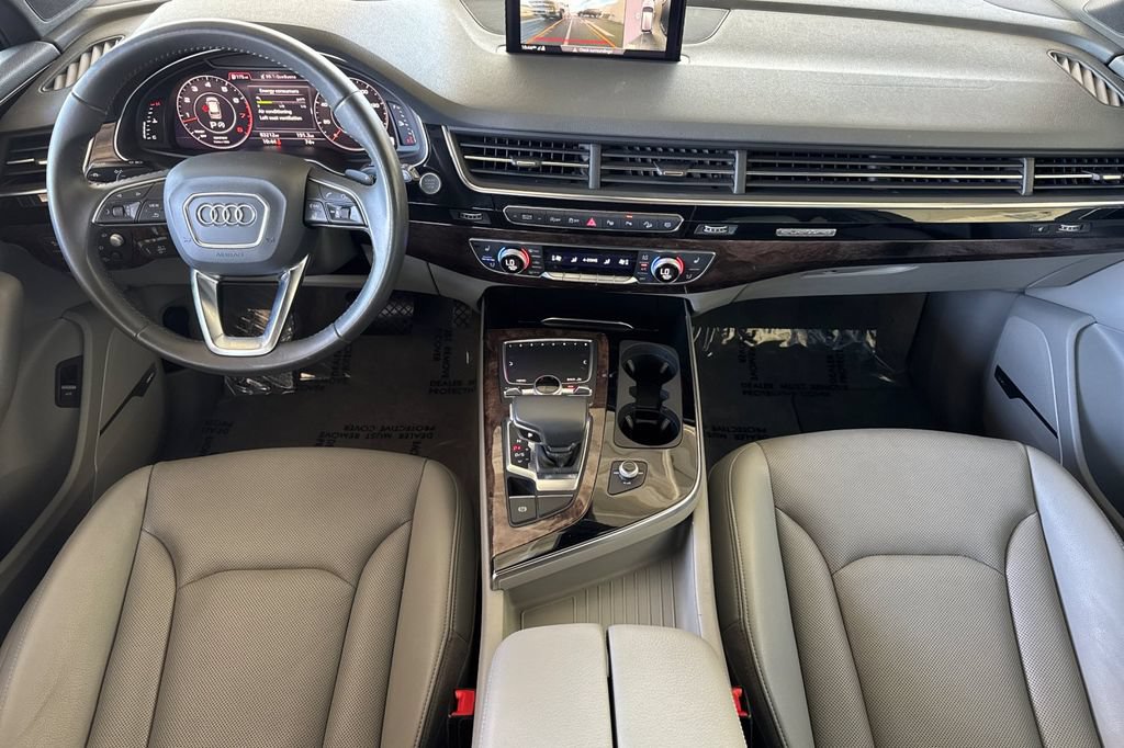Used 2019 Audi Q7 3.0T Prestige AWD/4WD image 12