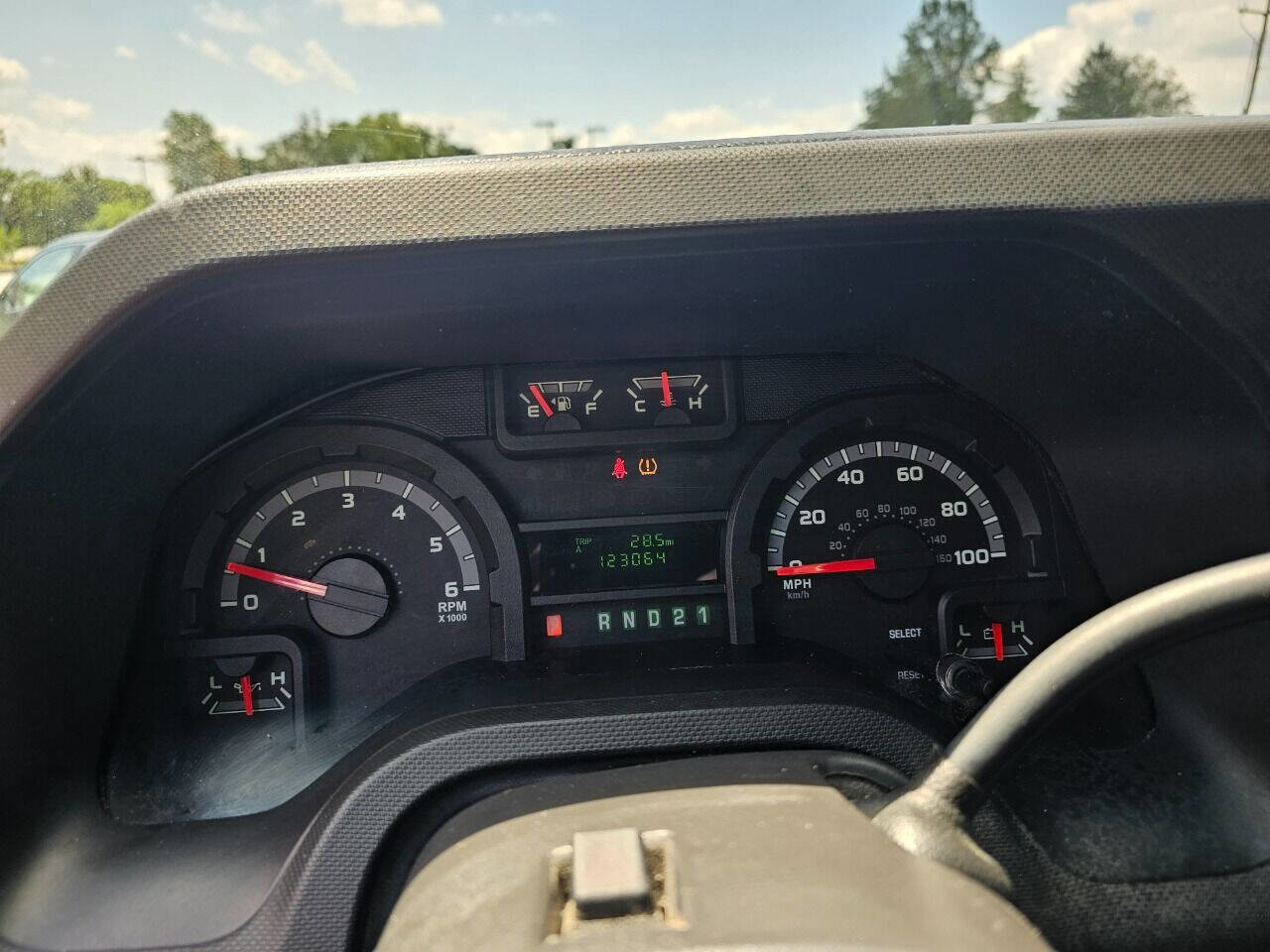 Used 2011 Ford E-150 and Econoline 150 w/ PWR Group image 19