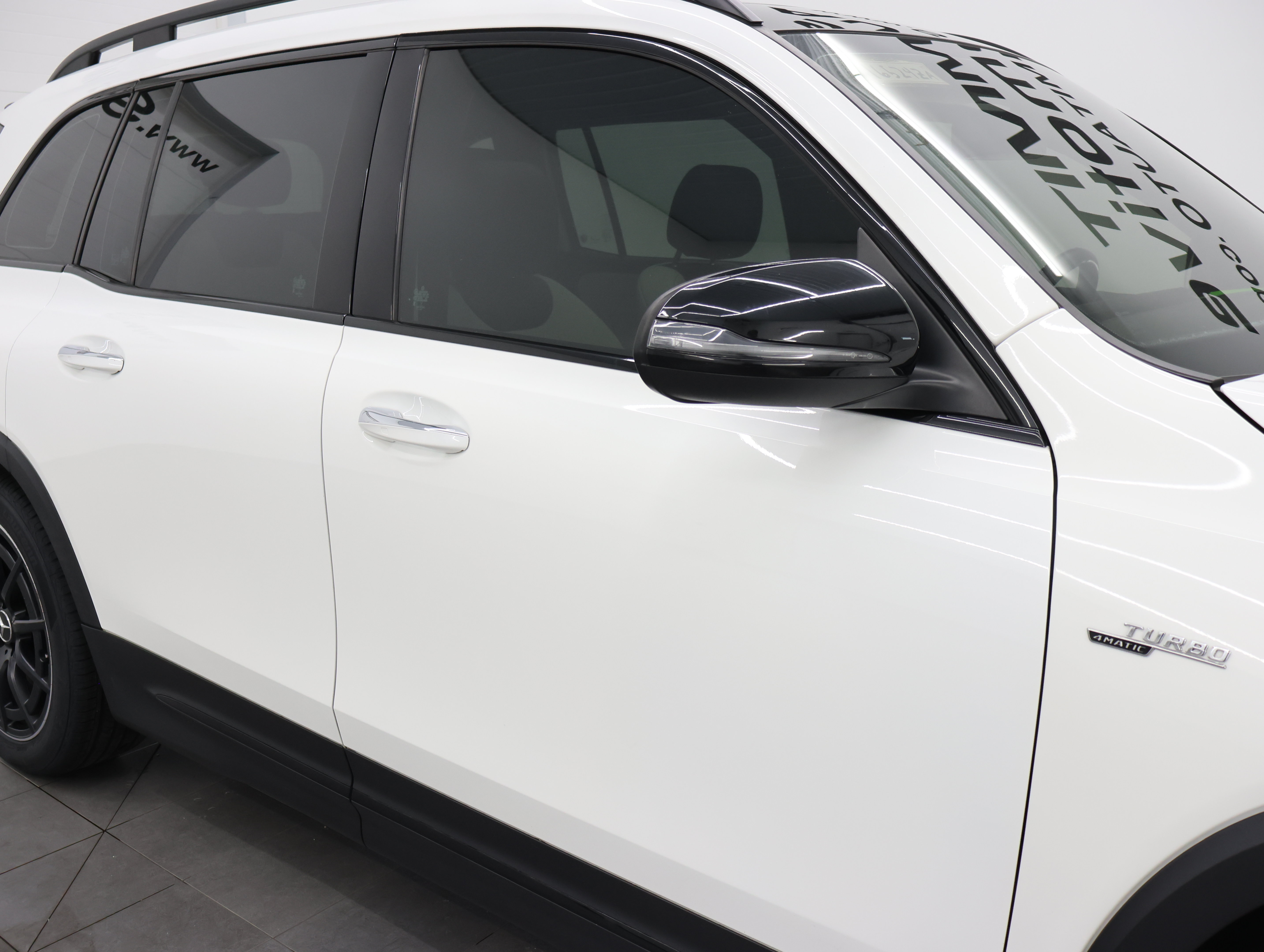 Used 2022 Mercedes-Benz GLB 35 AMG 4MATIC image 26