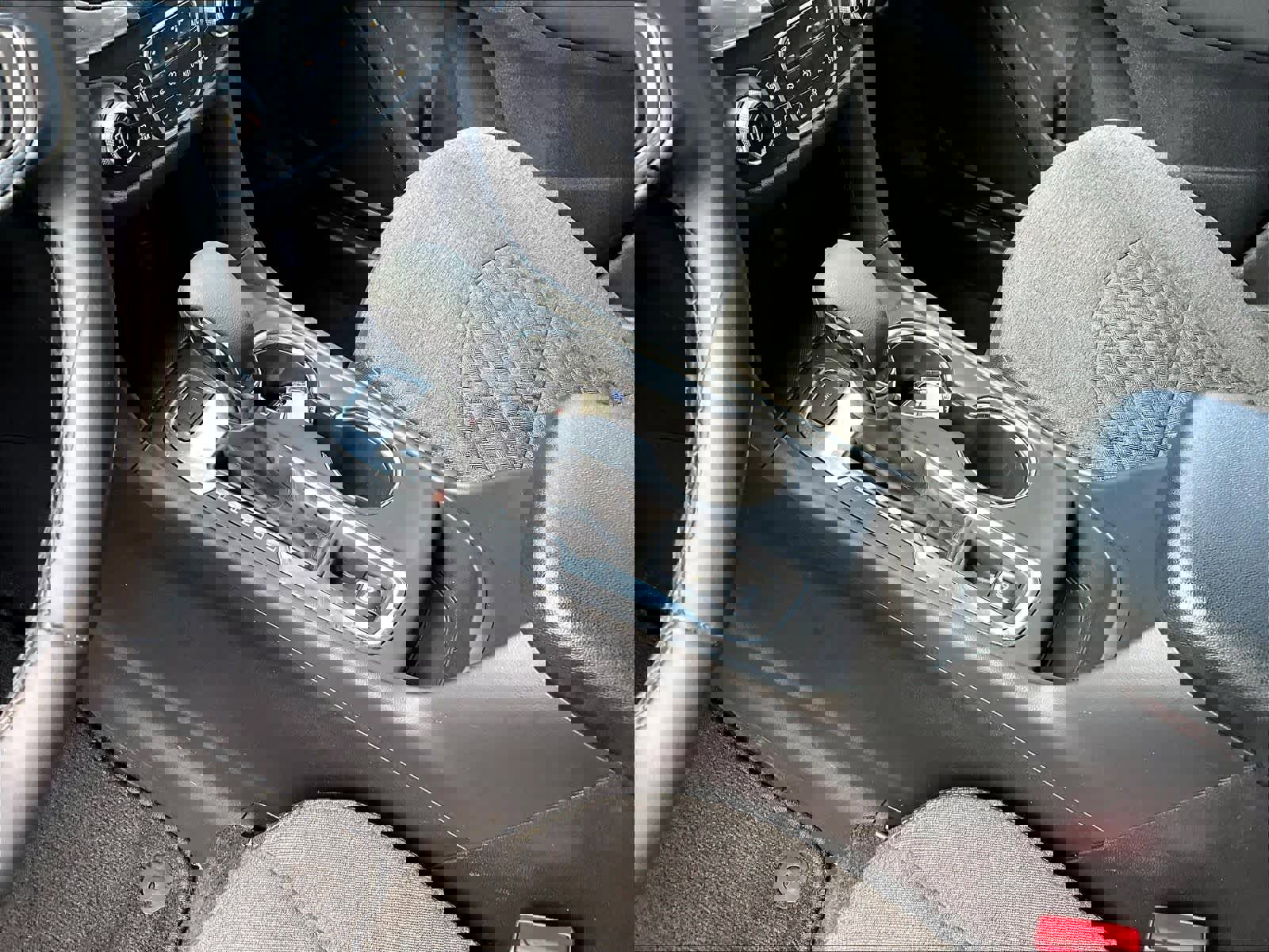 Used 2024 Chevrolet Equinox LT AWD/4WD image 20