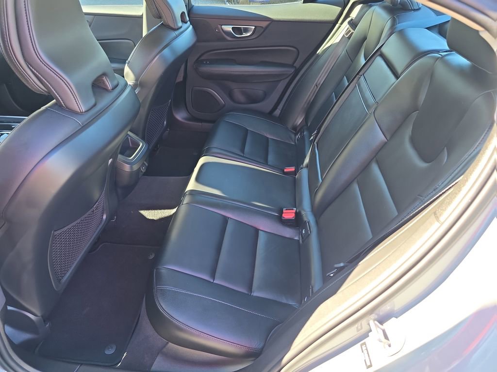 Certified 2024 Volvo S60 B5 Core image 10