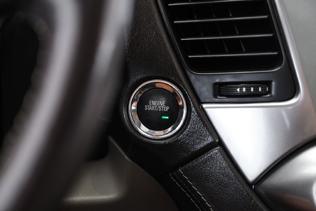 Used 2018 Chevrolet Tahoe Premier RWD image 18