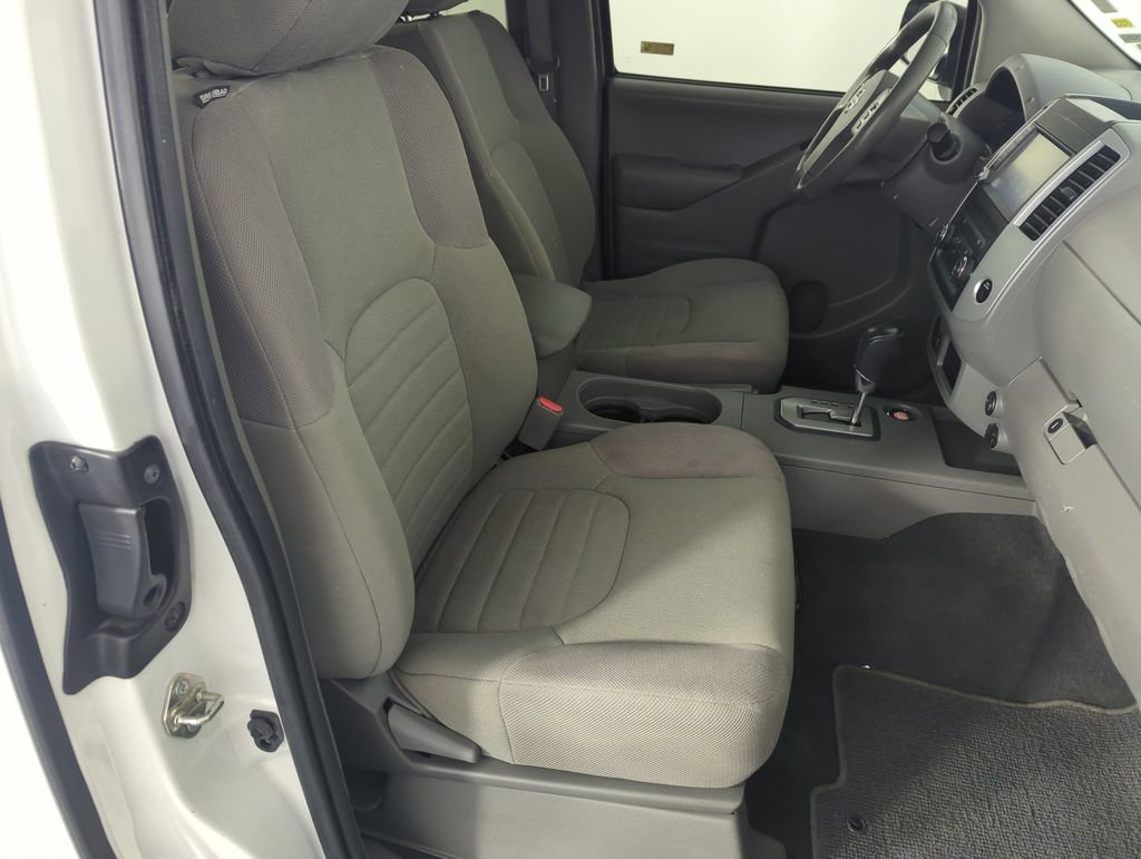 Used 2020 Nissan Frontier S w/ S Utility Package image 32