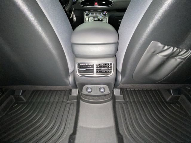 Used 2023 Hyundai Santa Fe SE FWD image 27
