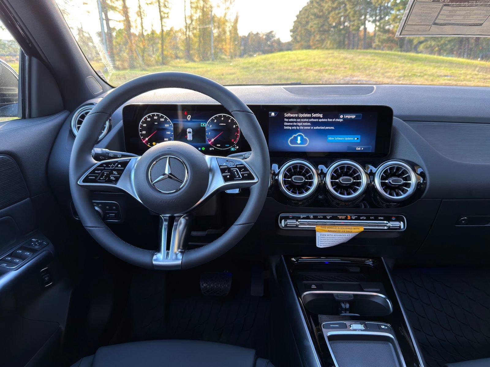 New 2026 Mercedes-Benz GLA 250 image 3