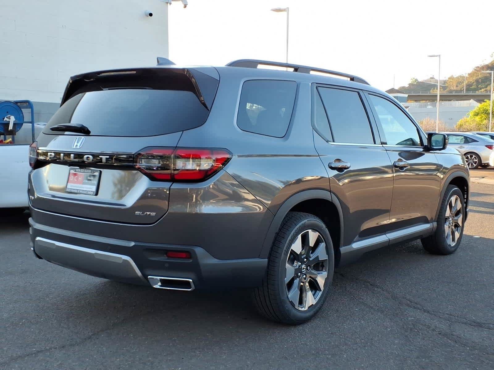 New 2026 Honda Pilot Elite image 4