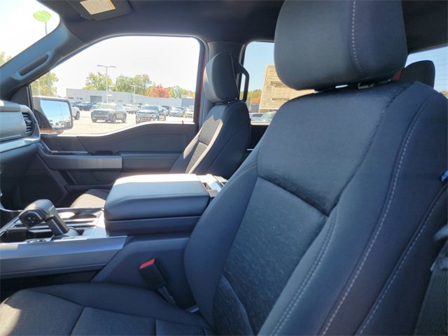 New 2025 Ford F150 XLT image 14