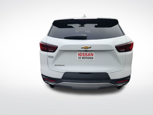 Used 2023 Chevrolet Blazer LT w/ Driver Confidence Package FWD image 4