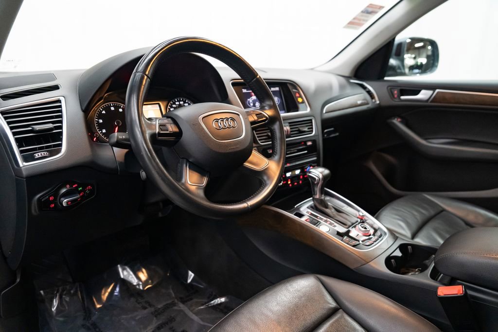 Used 2014 Audi Q5 2.0T Premium Plus w/ Premium Plus Package image 23