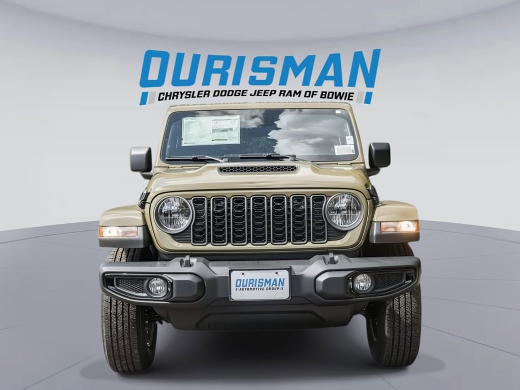 New 2025 Jeep Gladiator Sport AWD/4WD image 2