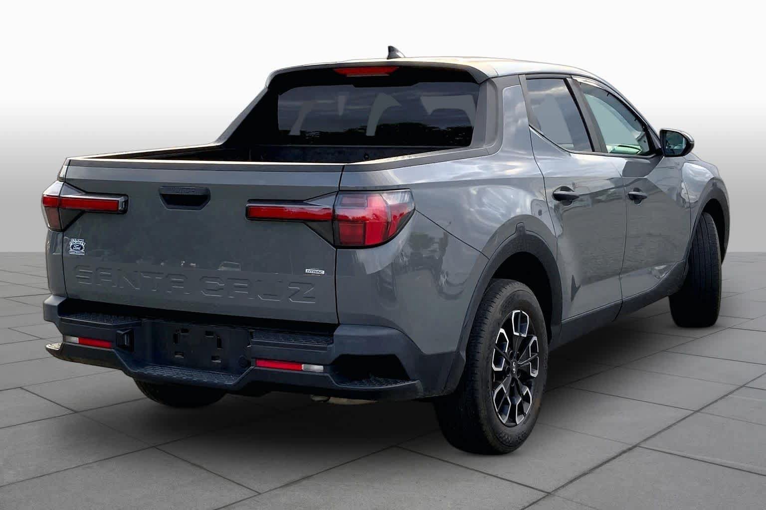 Used 2023 Hyundai Santa Cruz SEL AWD/4WD image 13