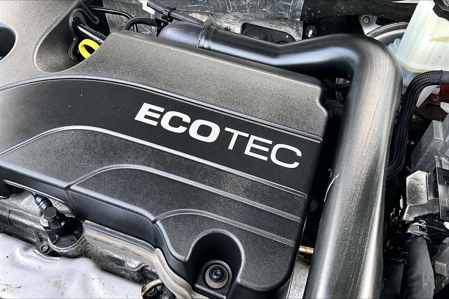 Used 2022 GMC Terrain SLT w/ Infotainment Package II image 35