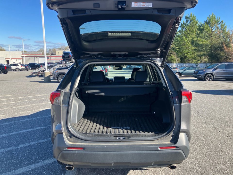 Used 2024 Toyota RAV4 XLE Premium image 19
