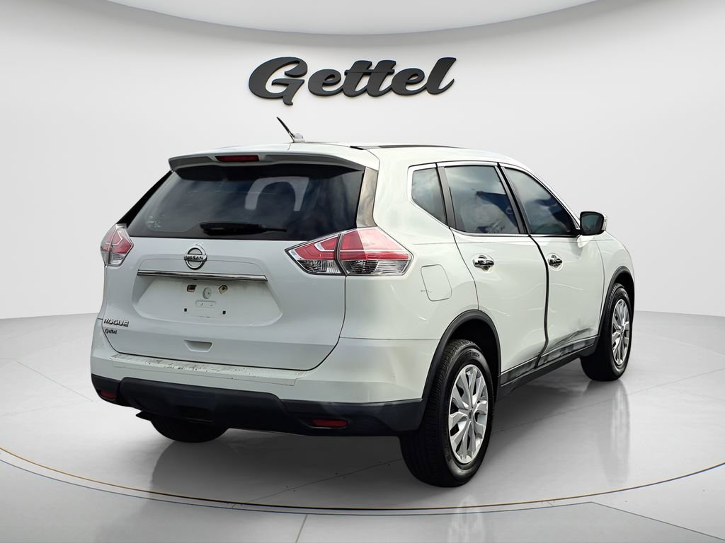 Used 2015 Nissan Rogue S image 3